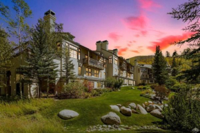 5 Bedroom Ski-In-Ski-Out Luxury Townhome In The Meadows Townhomes